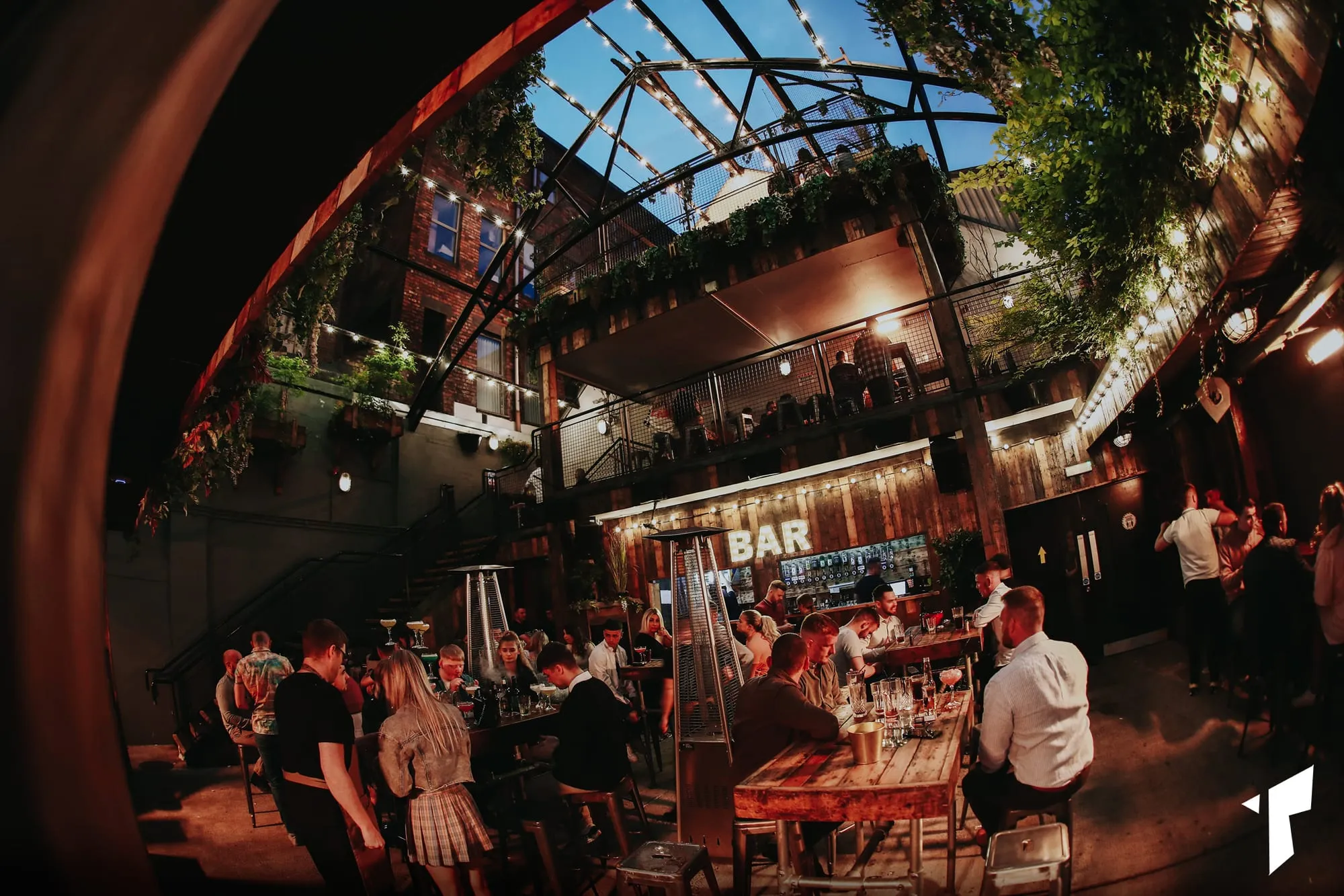 The Terrace at Thompsons in daylight, packed out