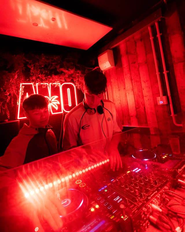 AMO at Thompsons, Mon 14 Sep 2026