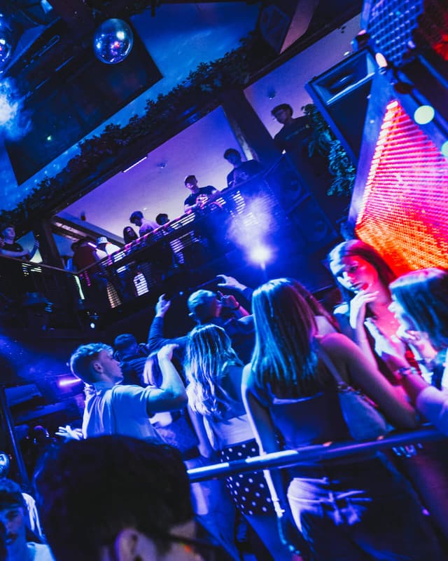FUBU at Thompsons, Thu 17 Sep 2026