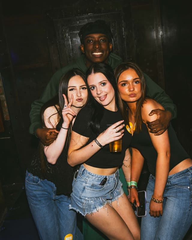 FUBU at Thompsons, Thu 1 Oct 2026