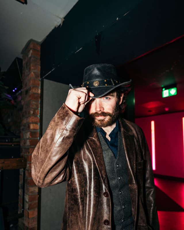 Misfit at Thompsons, Fri 2 Jan 2026