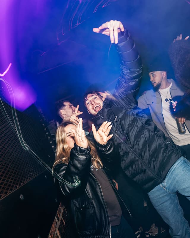 Misfit at Thompsons, Fri 2 Jan 2026